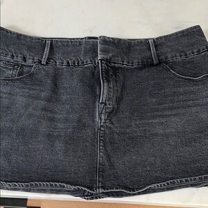 Good American Black Denim Skirt